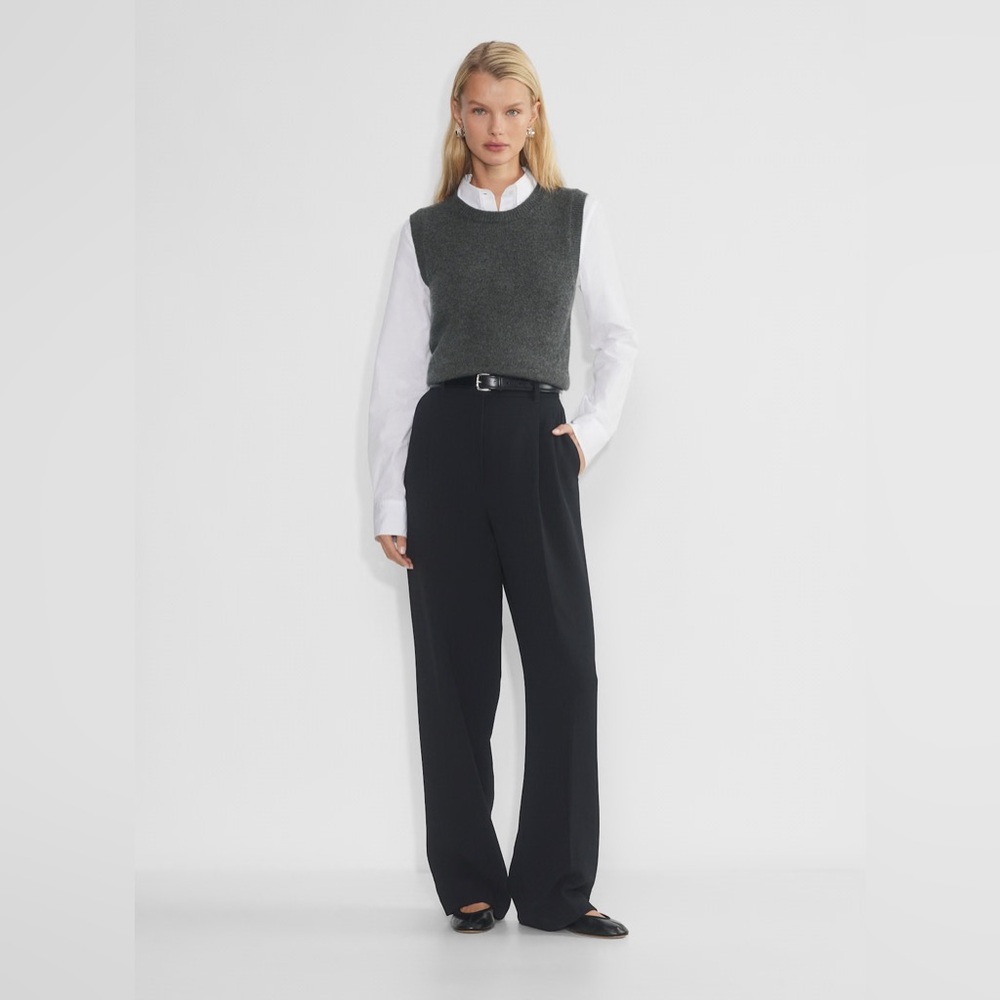 Wilfre Effortless Cropped Pants